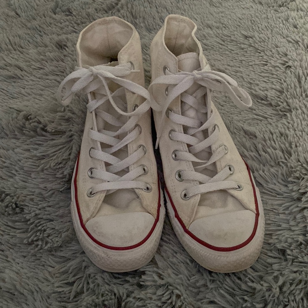 Converse Chuck Taylor All Star High Tops Size 8